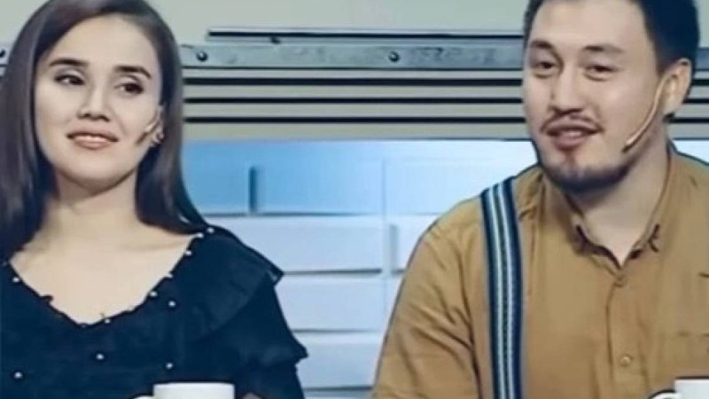 Желіде Олжас Абайдың келіншегімен түскен фотосы тарады