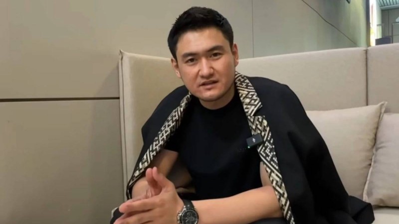 "6-сынып оқушысымын": Төреғали Төреәлі Нұрсұлтан Назарбаевпен кездескен сәтін есіне алды