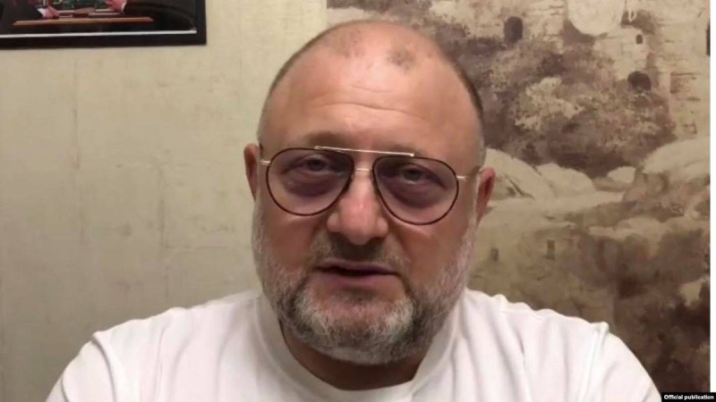 Шешенстанда министр лесбиді Құранмен "емдеу әдісін" қолдады