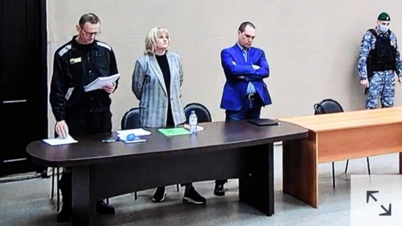 Навальный 9 жылын темір торда өткізеді