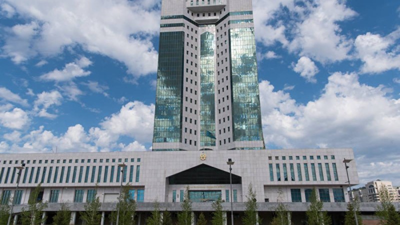 Үкімет басшысы экономиканы жаңғырту жөніндегі комиссия отырысын өткізді