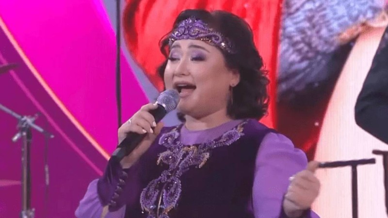 "Бара қойсын дедік": Роза Әлқожа ұлына бизнесменнің қызын беруден бас тартқанын айтты