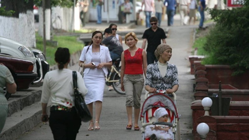 Бельгиялық отбасы асырап алған Аида мен Салтанат тарихи отанына келді