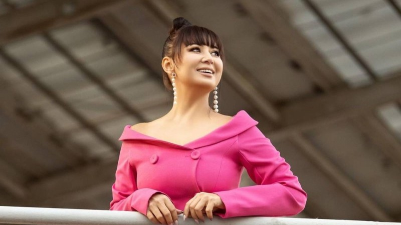 Қазіргі сырласым тек Instagram: Мадина Сәдуақасова жақындарының өзінен алыстап кеткенін жеткізді