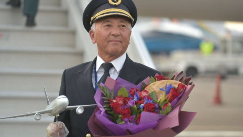 Жылдар бойы Назарбаевтың ұшағын басқарған пилот Елбасы туралы айтып берді