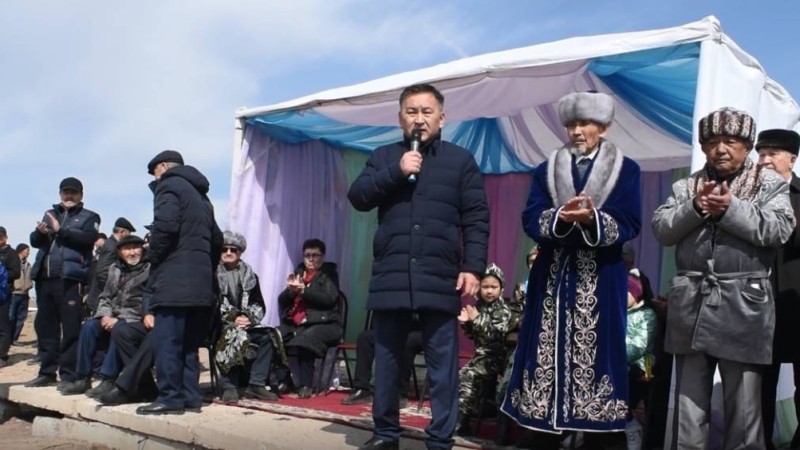 «Бұл ұсынысты 40 жыл күттік»: Қапшағайға Қонаевтың аты беріледі дегенді естіген ел алман бәйге өткізді