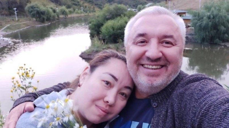 Алматыда журналист Владимир Северный әйелімен бірге ұсталды