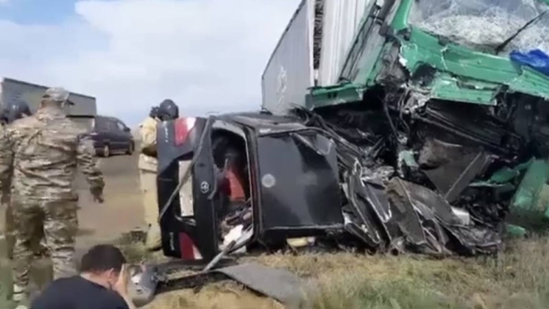 Ақтөбе облысында үш бала мен үш ересек адам жол апатынан қайтыс болды