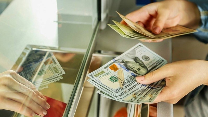 Теңге нығайды: Доллар курсы 376 теңге болды
20 маусымда бір доллар құны 380,33 теңге болған еді