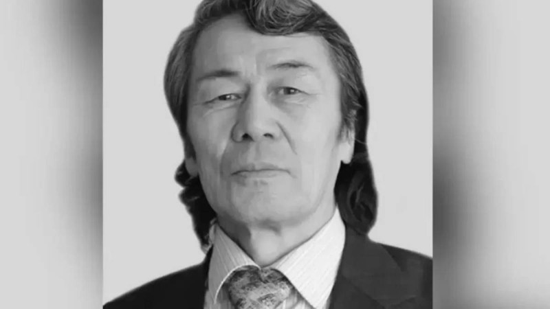 Белгілі жазушы әрі журналист Еркін Жаппасұлы өмірден озды