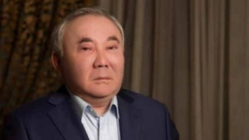 Болат Назарбаев "Барыс" автокөлік орталығынан айырылды