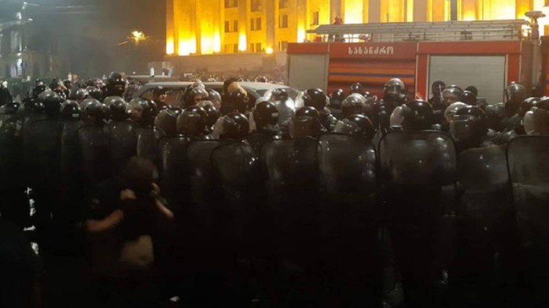 Тбилисидегі митингілер - видео