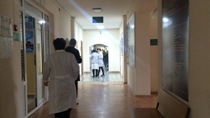 Коронавирус жұқтырған ерлі-зайыпты бір күнде көз жұмды