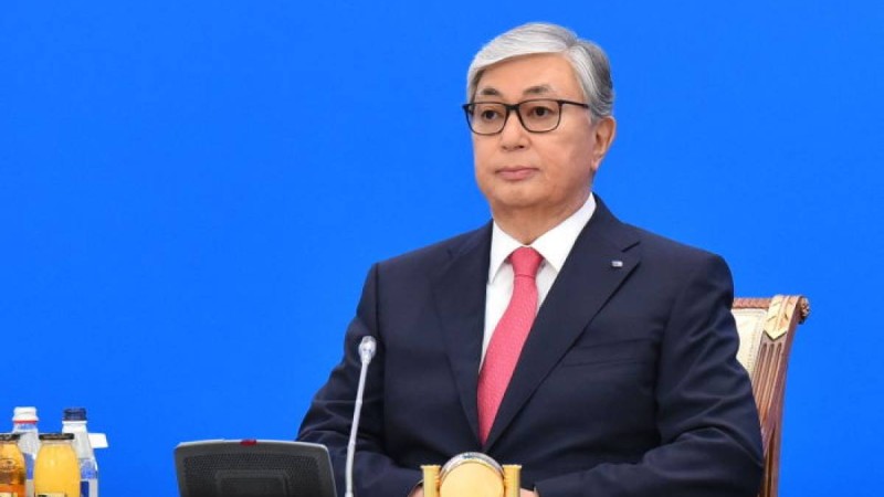 Тоқаевтың суреті казино жарнамасында жүр: баспасөз хатшысы түсініктеме берді