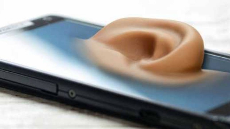 Смартфоныңыздың тыңдалғанын қалай анықтауға болады - сарапшы жауап берді