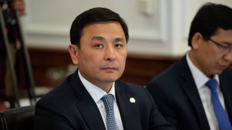 Алтай Көлгінов қанша жалақы алатынын айтты