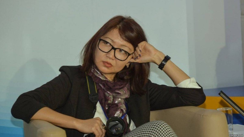 Азаттық тілшісін полиция бөлімшесінде тергеуге тырысқан