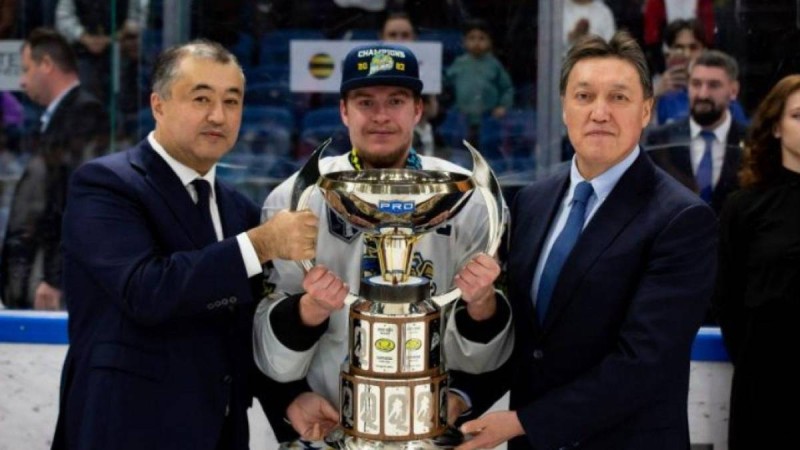 Қаңтар оқиғасынан кейін көрінбей кеткен Асқар Маминнің қайда екені белгілі болды