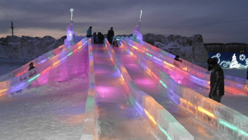 "80 млн деген ақылға сыймайды": Саясаткер елордадағы мұз қалашығына жұмсалатын ақша туралы