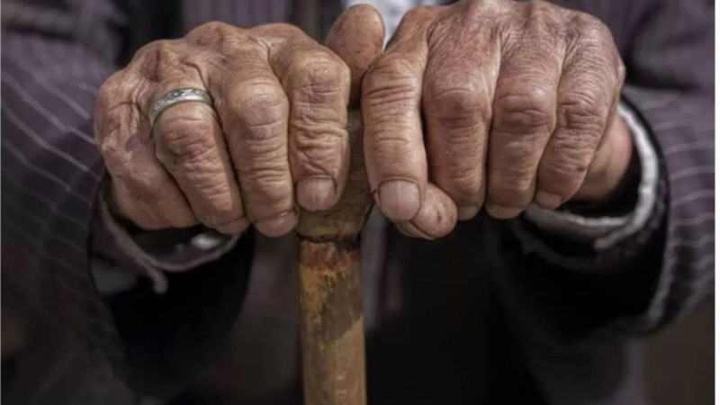 Қазақстанда 100-ден асқан қанша адам бар?