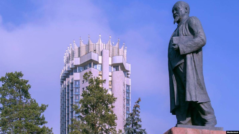 Тест. Абайдың сөзін қаншалықты білесіз?