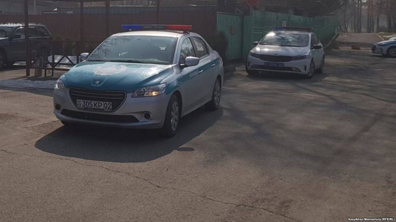 Қарағандыда полиция рұқсат етілмеген акцияға шыққандарды ұстады