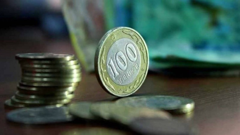 Өзбектің сомымен салыстырғанда неге теңге өз құнын сақтап қала алмайды: Экономистердің пікірі - Қазақстан жаңалықтары