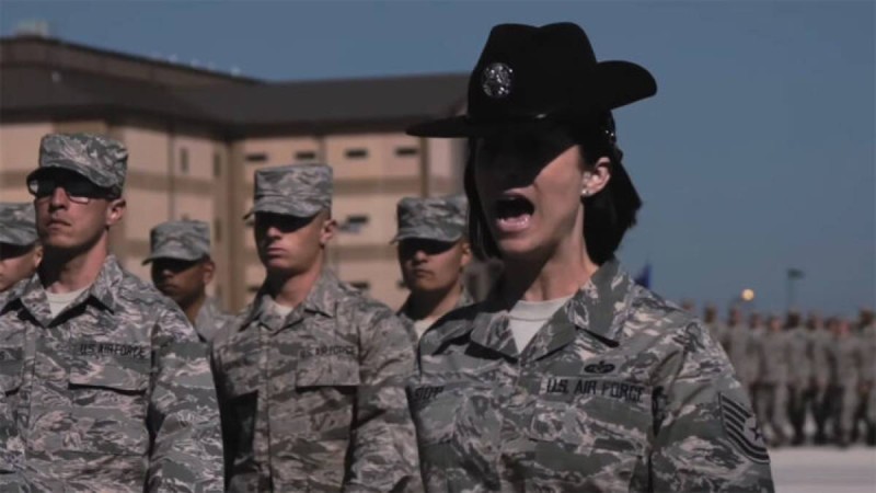 Қазақстандық қыз АҚШ-тың әскерінде сержант атанды