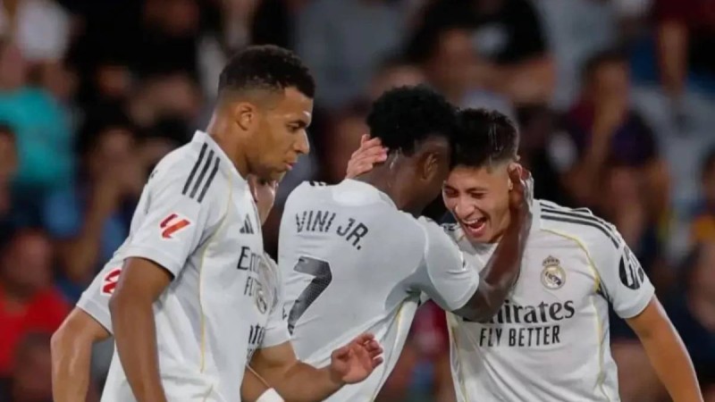 «Қайратты» жеңген біз сондай бақыттымыз»: Мбаппе матчтан алған әсерін айтты