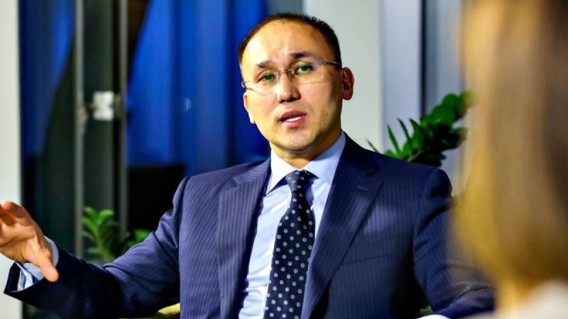 Биыл жұмыс істейтін жастарға берілетін пәтер саны қанша? Абаев айтты
Ұлт көшбасшысы – Елбасы 2019 жылды жастар жылы деп жариялаған болатын