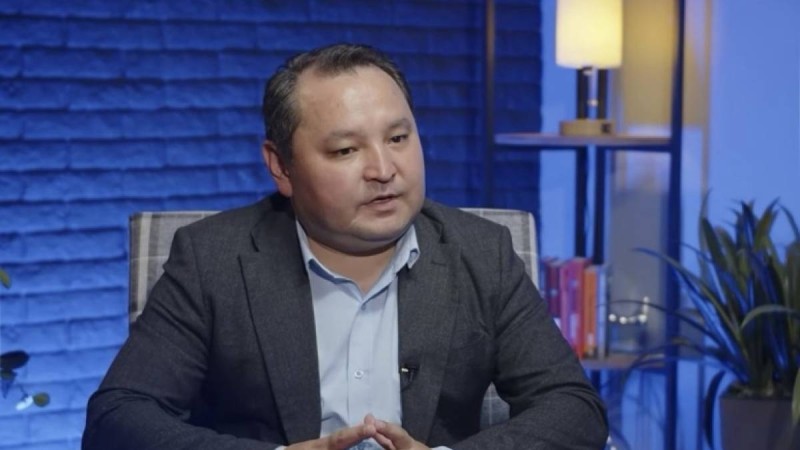 Азаматтардың табысы қымбатшылықтың артынан қуып жете алмай келе жатыр - Экономист