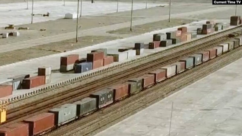 Бұл "саяси сигнал" ма? Қытай Қазақстанның жүк вагондарын өткізбей, кәсіпкерлер шығынға батып жатыр