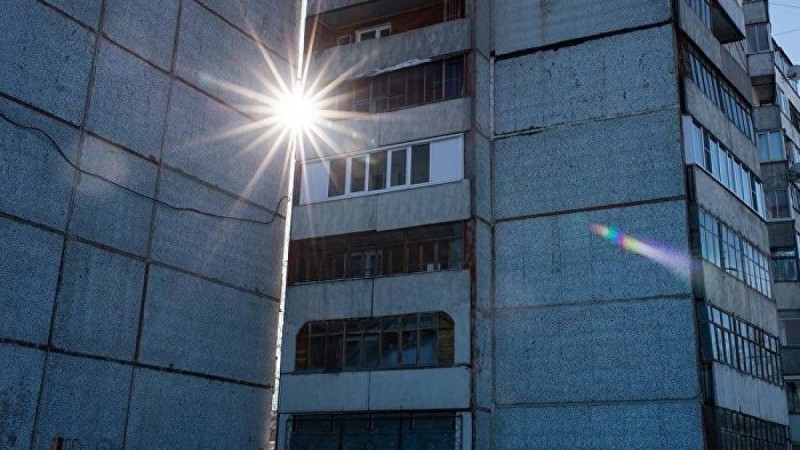 Орал тұрғыны үйлену тойынан кейін бесінші қабаттан секірмек болды