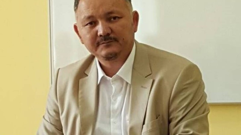 "Қыздардың арасында орамалды арабша тағу мода" дейді дінтанушы