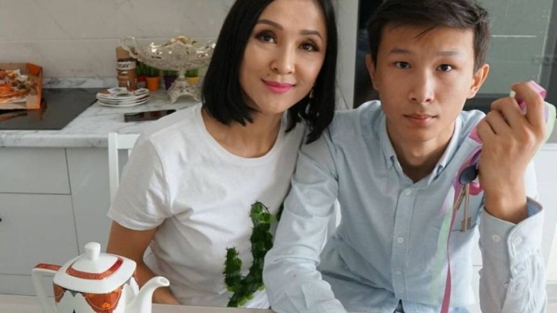 Меруерт Түсіпбаева: Күйеуіммен ажыраспасам, балам ауру болар еді - Қазақстан жаңалықтары