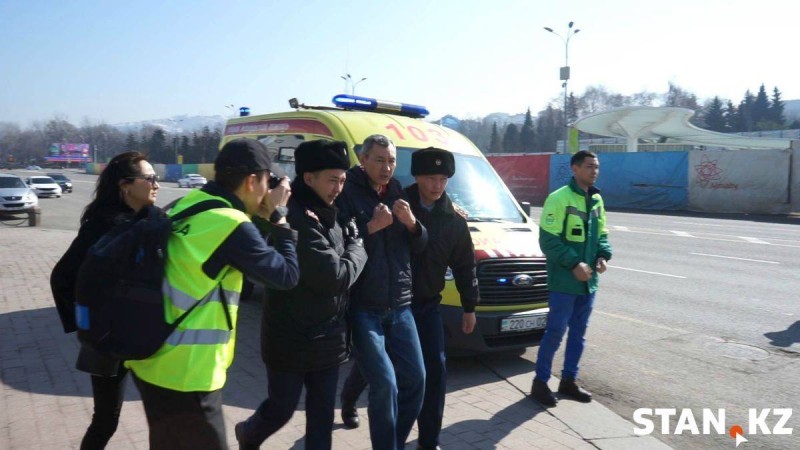 Біртанов карантин кезінде қазақстандықтарды митингке шықпай қоя тұруға шақырды - Қазақстан жаңалықтары