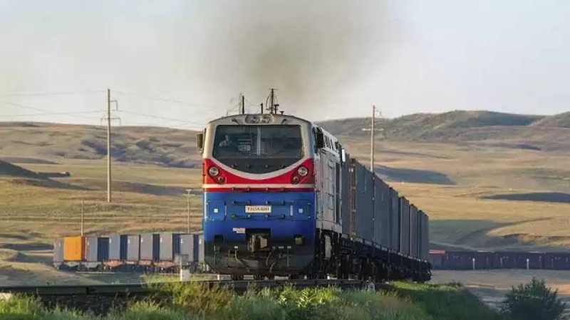 Қытайдан Түркияға гуманитарлық жүкті ҚТЖ шаттл-пойыздармен жеткізеді