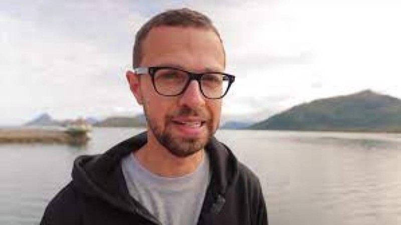 Украиналық тележүргізуші ресейліктерге үндеу жасады: «Сіздің үйіңізді біреу тартып алды ма?» (видео)