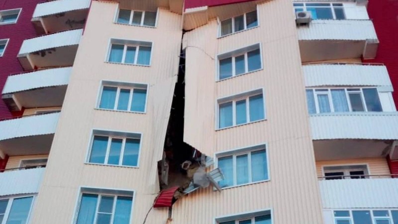 ШҚО-да мемлекеттік бағдарламамен берілген үйдің қабырғасы опырылды (ВИДЕО)