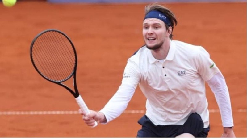 Александр Бублик әлемдік рейтингте жеке рекордын орнатты