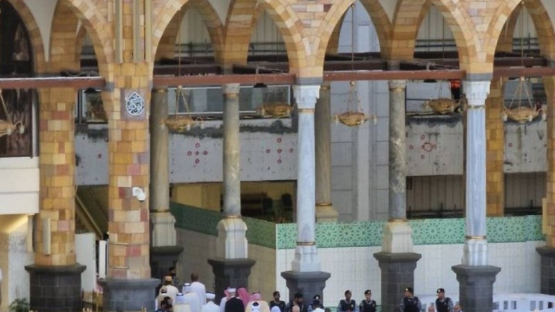 Мүфти Қағбада дұға жасады