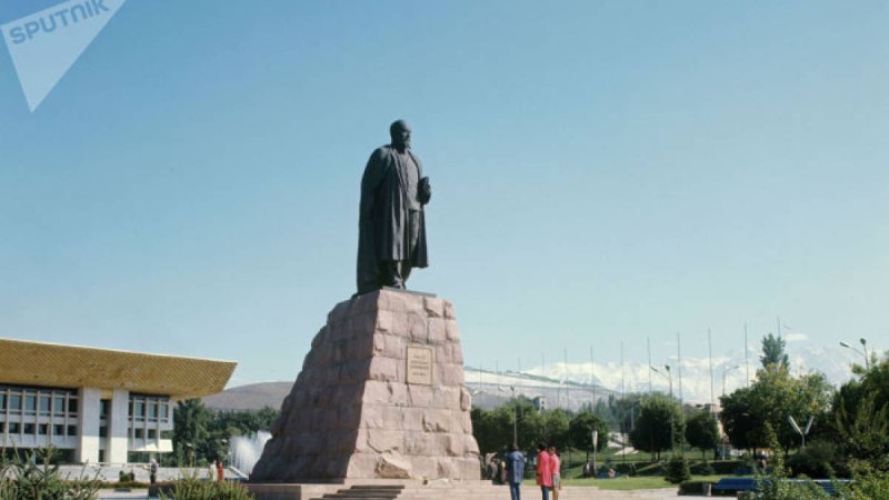Тоқаев Абай мен әл-Фарабидің мерейтойын кең ауқымда атап өтуді тапсырды