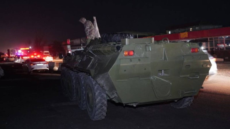 Алматы көшелеріне танктерді не үшін шығарды – министр жауабы 