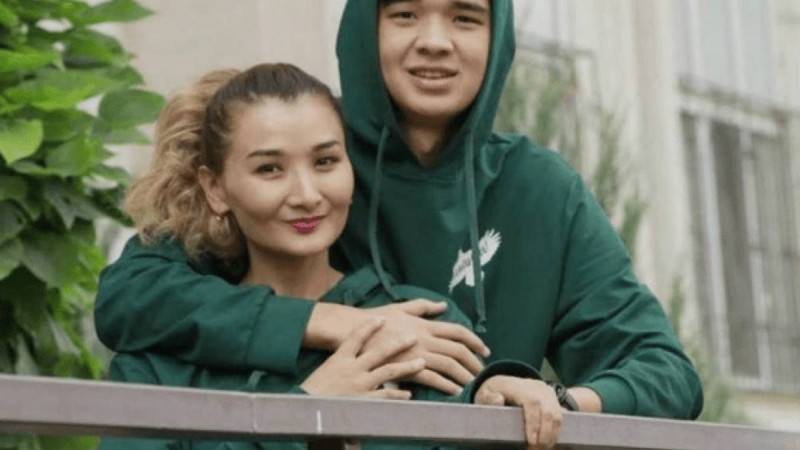 Жайдарманшы Мереке Қалбаева өзінен жеті жас кіші күйеуіне тоқал алып бермекші