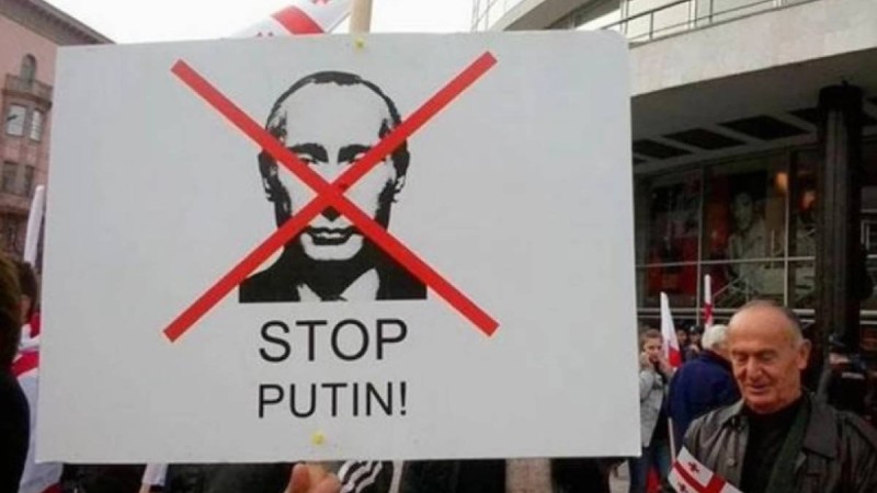 Путин жеңілмес үшін ядролық қару қолдануы мүмкін