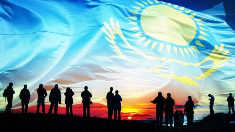 Қазақстан Азиядағы “ең бақытты” үш елдің қатарына кіретіні анықталды