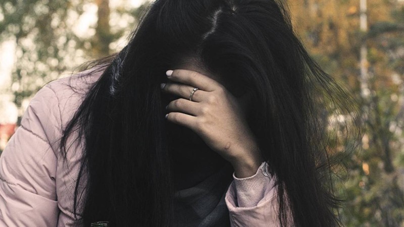 Өзінен 19 жас кіші жігітпен көңіл қосқан елорда тұрғыны ыңғайсыз жағдайда қалды