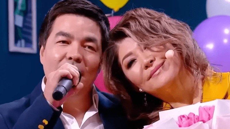 "Қазақтың Алла Пугачевасы болдым ғой": Шаһизада жаңа сүйіктісі өзінен 18 жас кіші екенін айтты (видео)