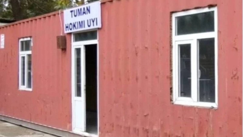 Президенттің сынынан кейін аудан әкімі контейнерге көшіп кеткен