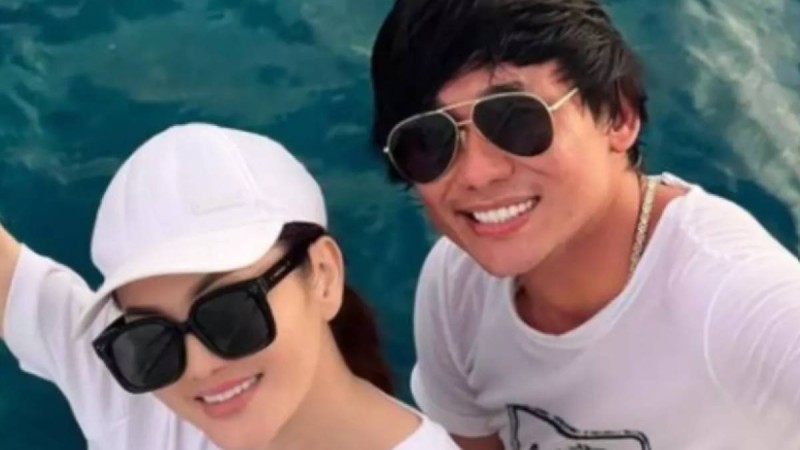 "Жүрегіңмен жақсы көретін жандармен бірге бол": Ерке Есмахан Қайрат Нұртасқа тілегін жолдады